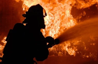 Moarte cumplită în Gura Padinii. O bătrână de 78 de ani a ars de vie în propria casă – tragedie care putea fi evitată
