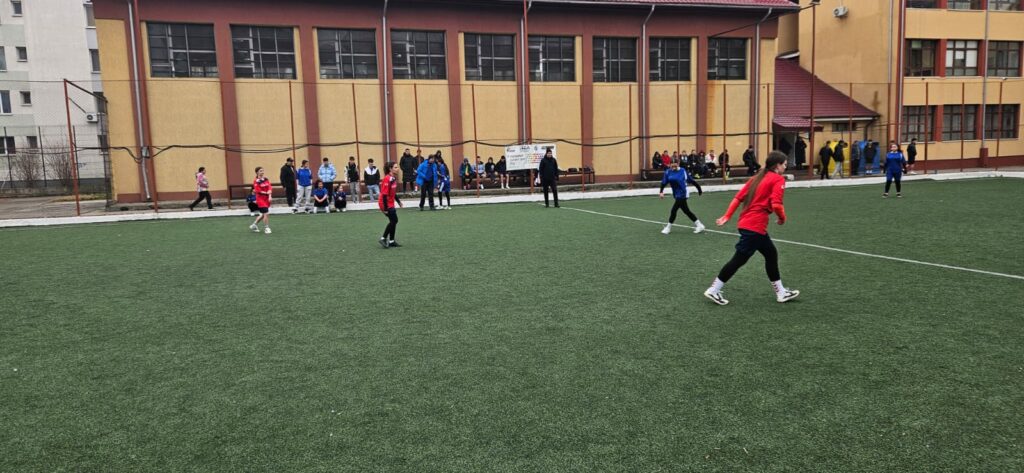 Elevele Liceului Cuza câștigă faza județeană a Cupei ING la fotbal