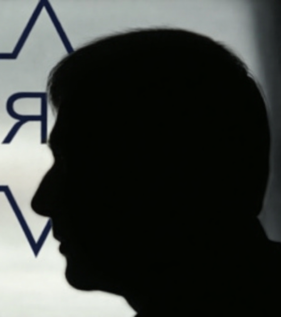 TREI ANI DE SALARIU DUBLU. Un ofițer SRI, trimis în judecată după ce a încasat ilegal peste 250.000 de lei