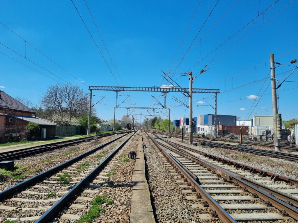 MOARTE FULGERĂTOARE PE CALEA FERATĂ