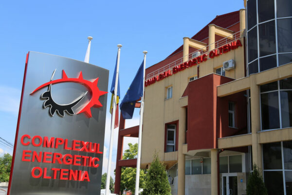 Scandal de corupție la Complexul Energetic Oltenia: foști angajați se autodenunță că au plătit mită pentru a nu fi dați afară