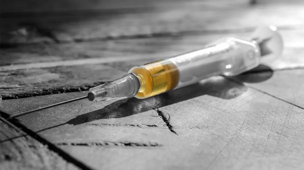MEDIC ANESTEZIST, ARESTAT: Sustrăgea Fentanil din Spital și Cumpăra Droguri Sintetice de la un Dealer