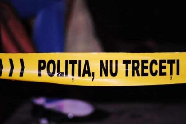 Trei morți într-un apartament din Târgu Jiu. Un bărbat și-a ucis fratele și bunica, apoi s-a sinucis
