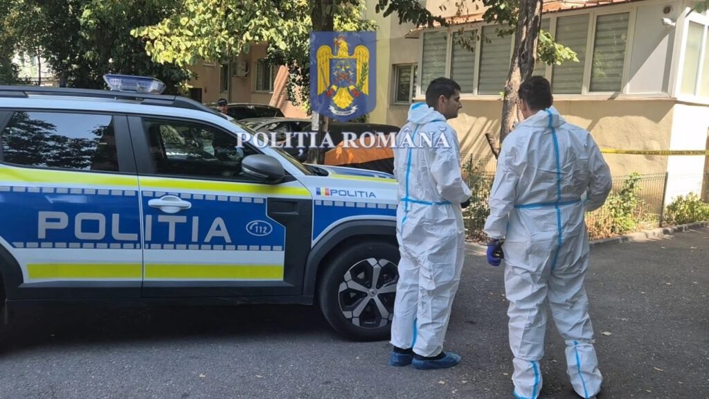 Afacerist din Craiova, găsit mort în beciul casei. Fiul a dat alarma la 112
