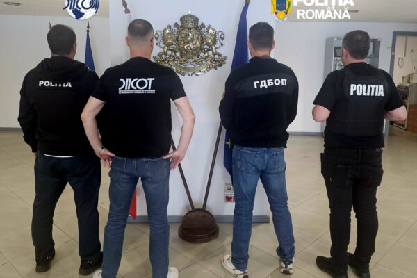 Rețea bulgărească de fraudă cu carduri de carburant, destructurată de DIICOT Pitești cu ajutorul autorităților din Bulgaria