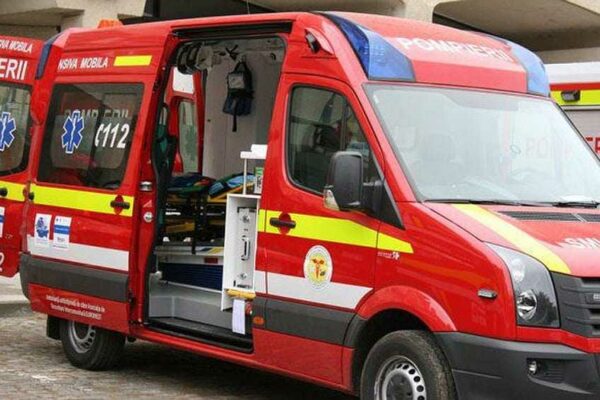 Un bărbat de 57 de ani și-a dat foc într-o bancă din Slatina, după ce nu a putut retrage bani din cont