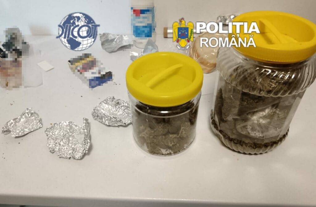 Agent de poliție – traficant de droguri