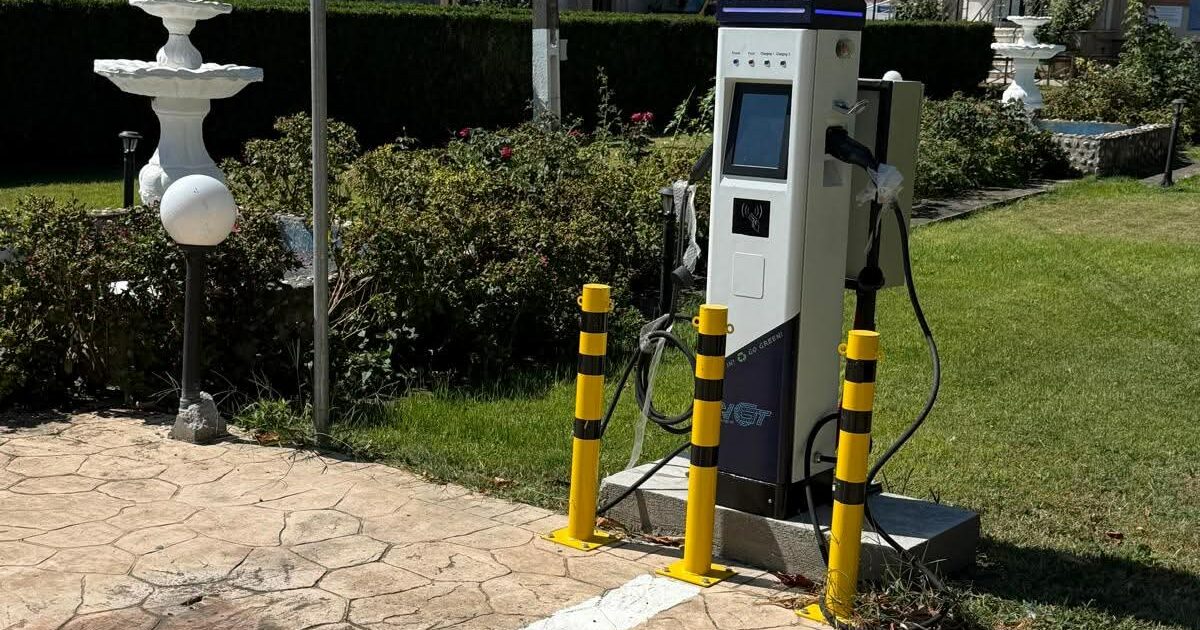 Brastavățu are propriile stații de încărcare pentru mașini electrice, prin fonduri PNRR
